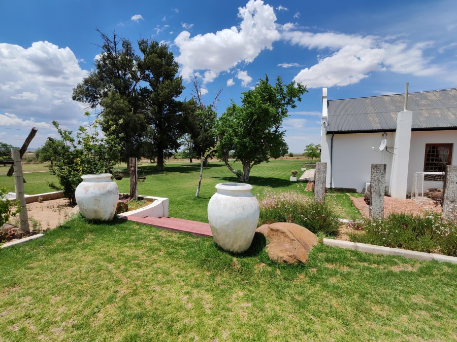 4 Bedroom Property for Sale in Steynsburg Eastern Cape